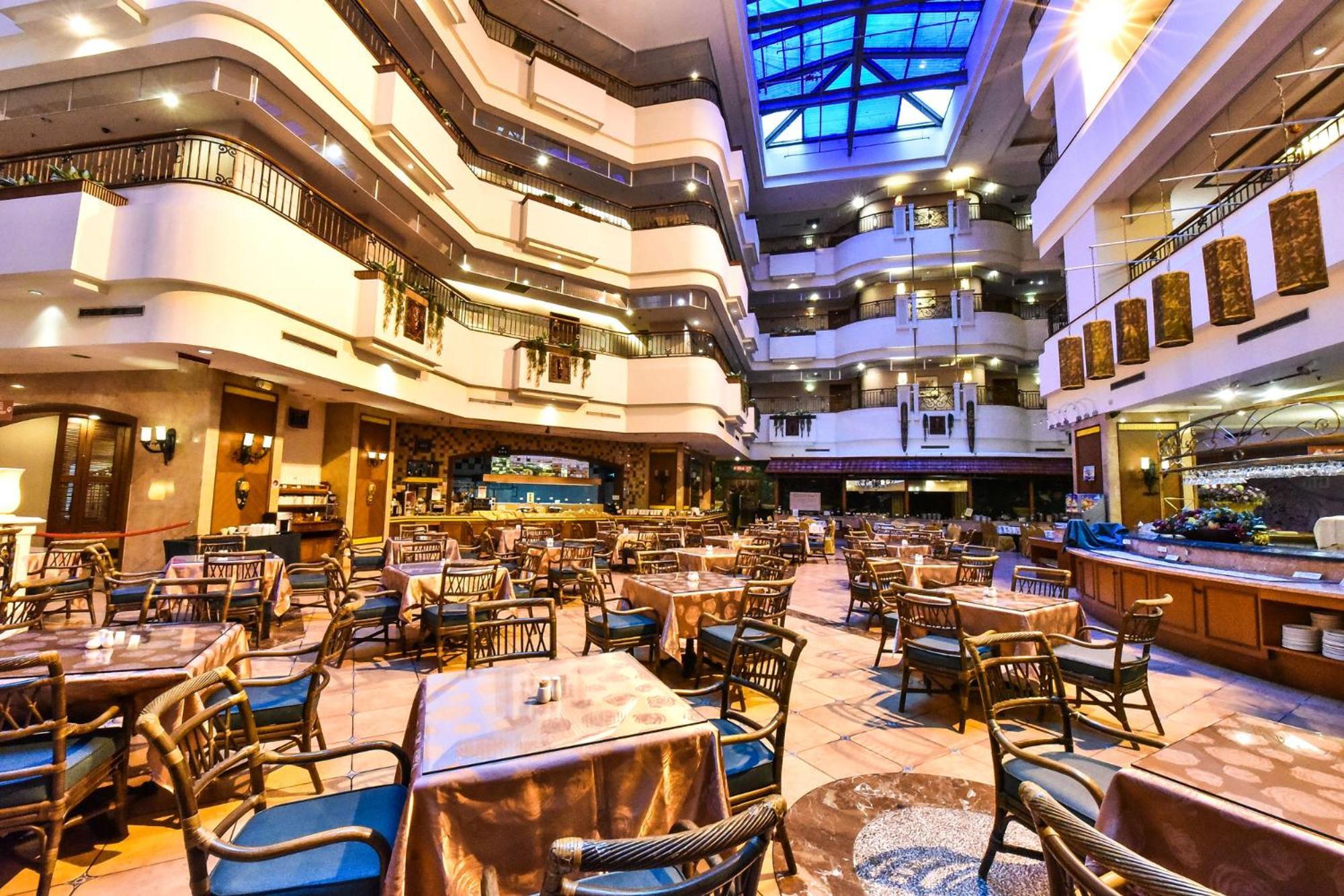 Wei-Yat Grand Hotel Tainan Bagian luar foto
